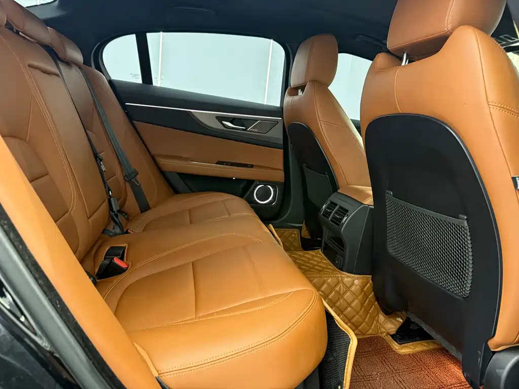 Jaguar XEL — миниатюра 10