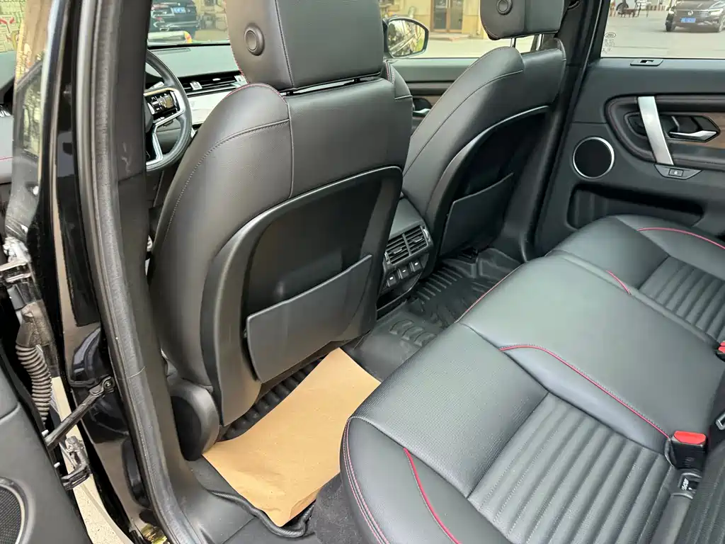 Land Rover Discovery Sport — миниатюра 12
