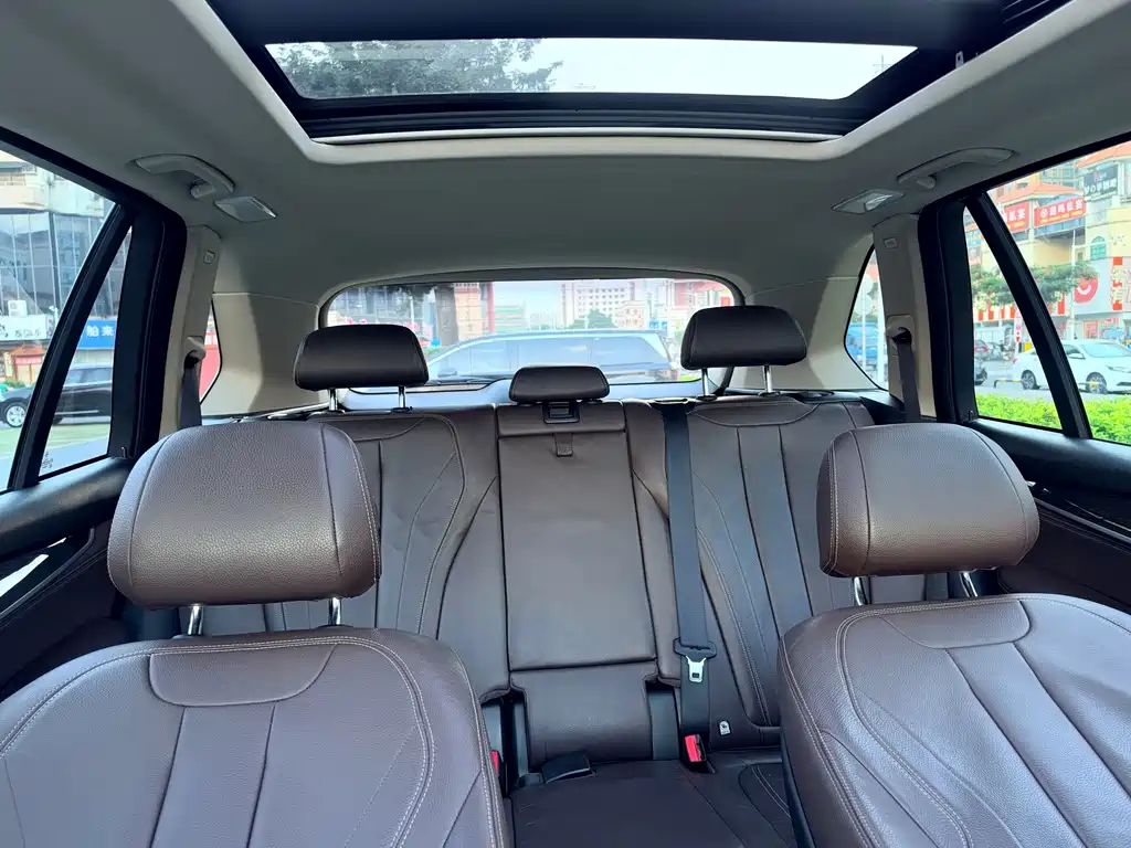 BMW X5 (Import) — миниатюра 19