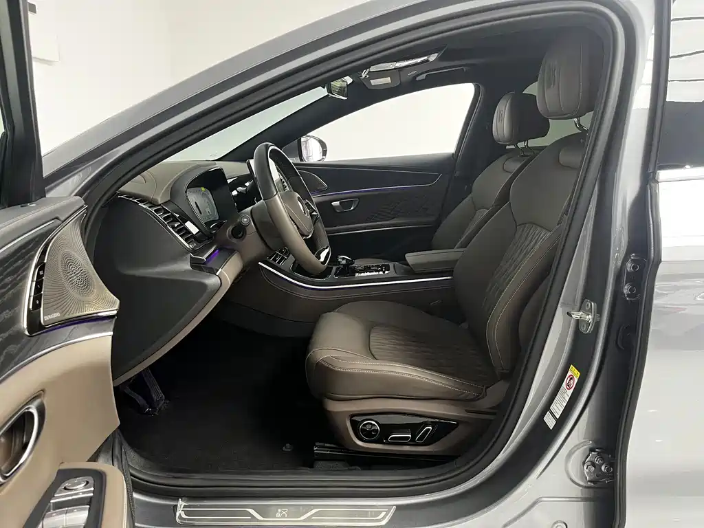 BYD Han — миниатюра 16