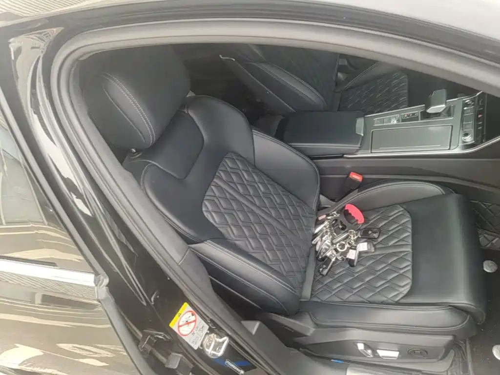 Audi A6L — миниатюра 9