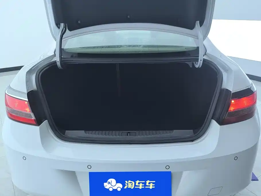 Buick Excelle — миниатюра 4