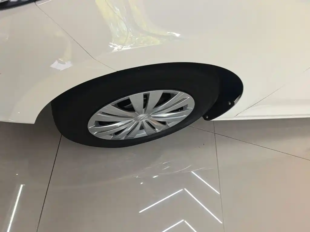 Volkswagen Santana — миниатюра 23