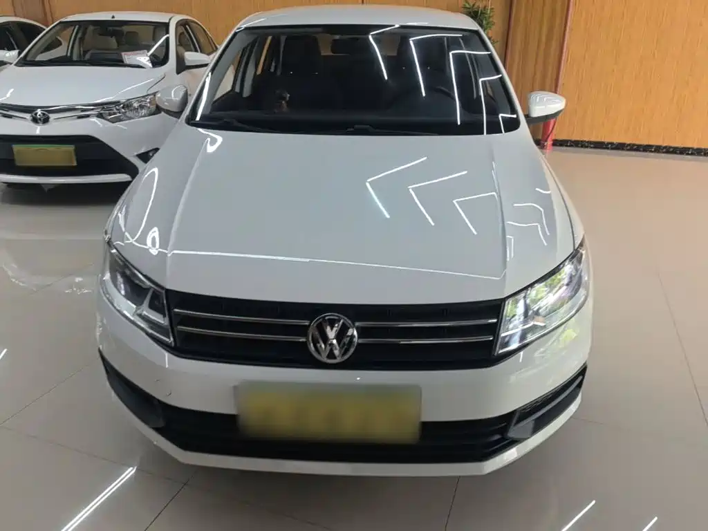 Volkswagen Santana — миниатюра 3
