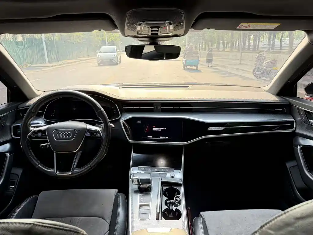Audi A6L — миниатюра 6