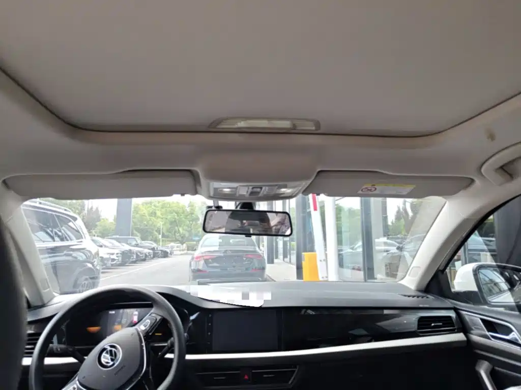 Volkswagen Lavida — миниатюра 23