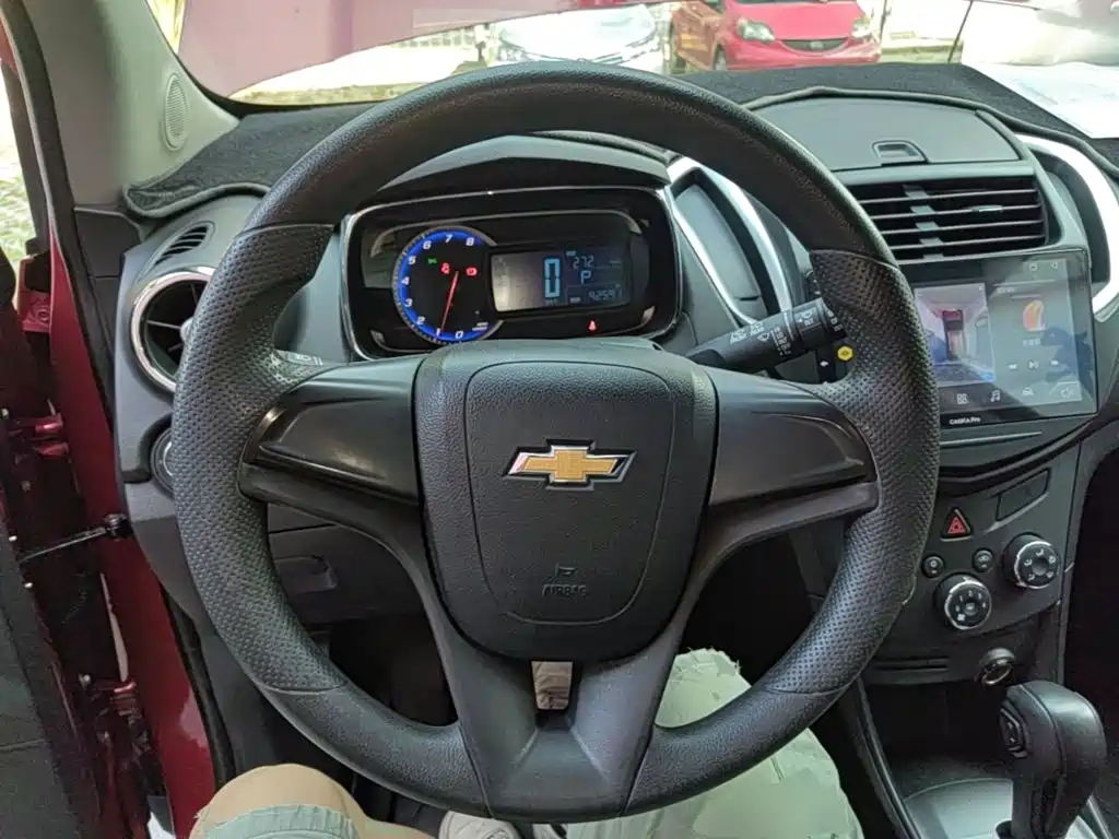 Chevrolet Trax — миниатюра 11