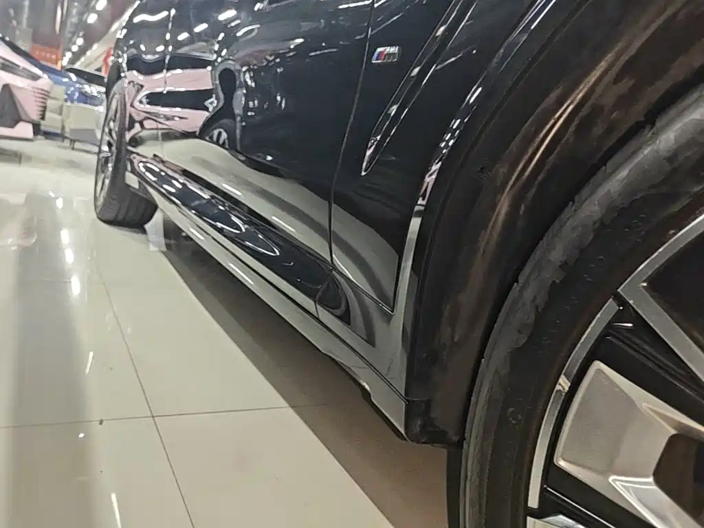 BMW iX3 — миниатюра 21
