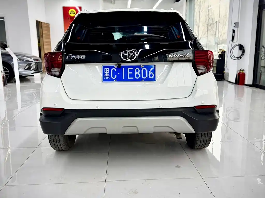 TOYOTA YARIS L ZHIXUAN