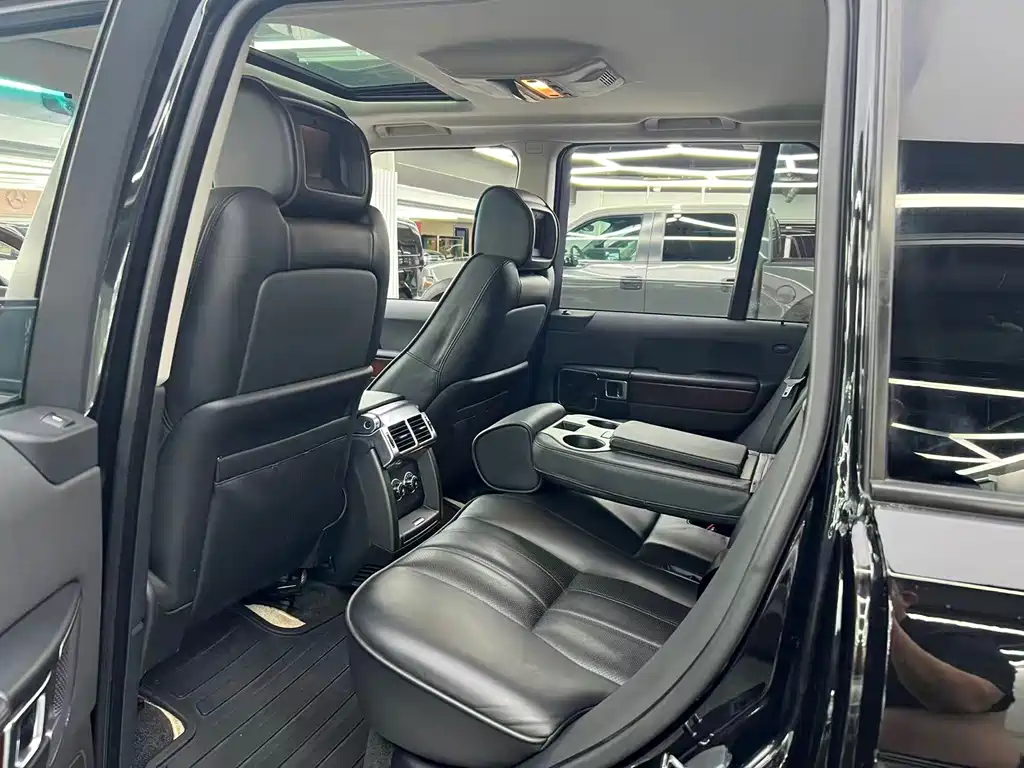 Land Rover Sport — миниатюра 4