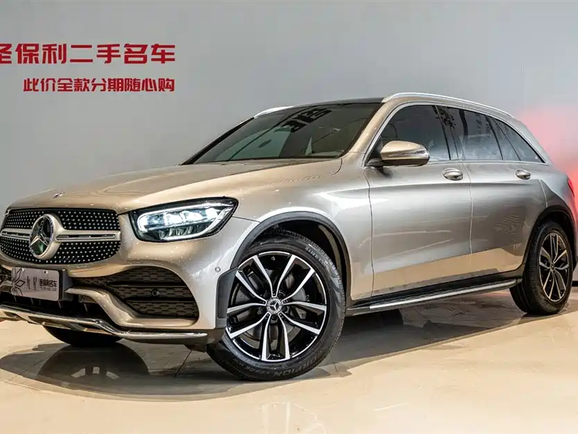 MERCEDES-BENZ GLC