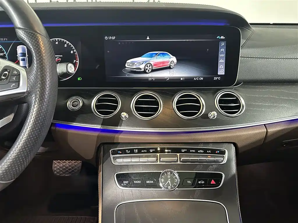 Mercedes-Benz E-Class E 2018 E 200 L Sport