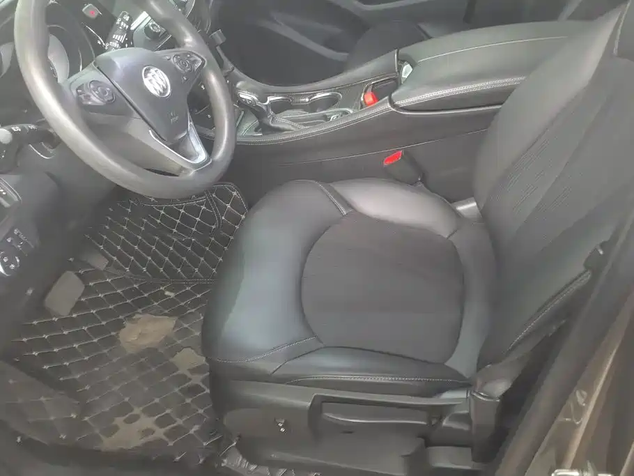 Buick Envision Plus — миниатюра 9