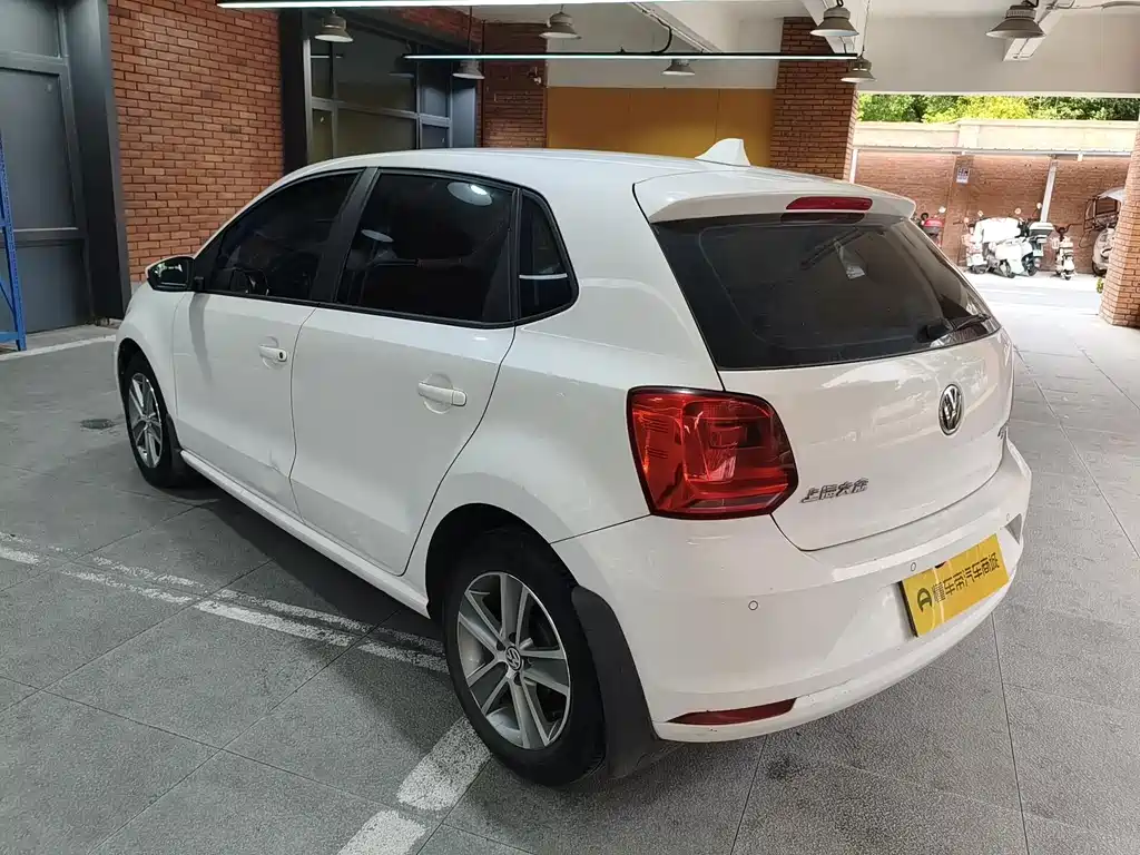 Volkswagen Polo — миниатюра 3