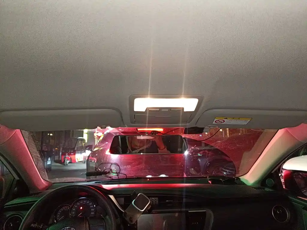 Toyota Corolla — миниатюра 14