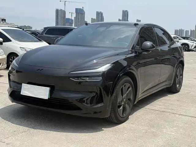 2025 Nio L60