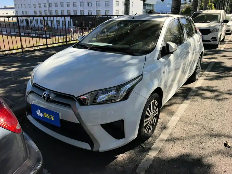 Toyota Yaris L