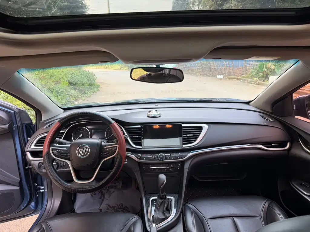 Buick Excelle — миниатюра 10