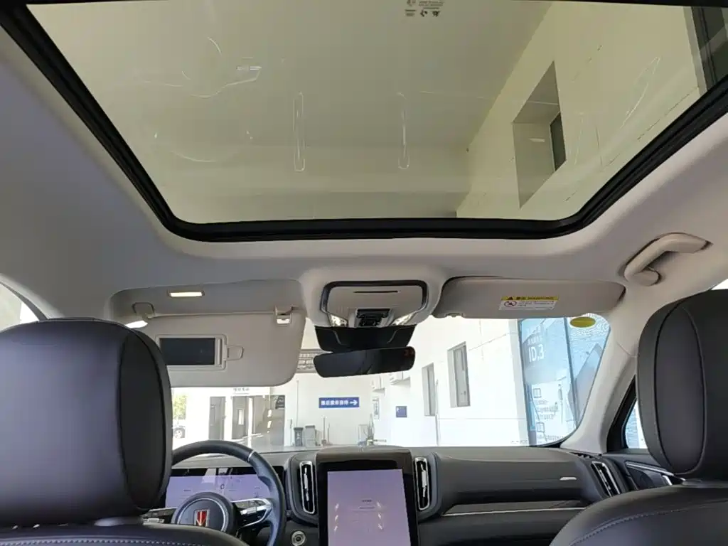 Hongqi Hongqi HS3 PHEV — миниатюра 23
