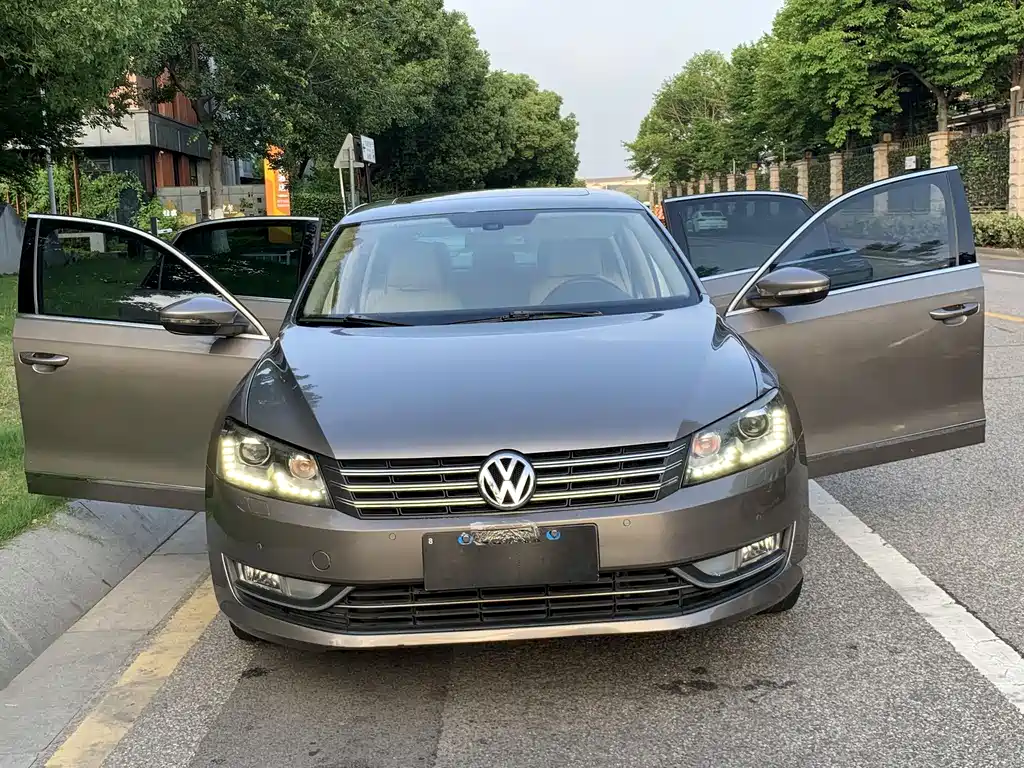 Volkswagen Passat 2014 1.8TSI DSG