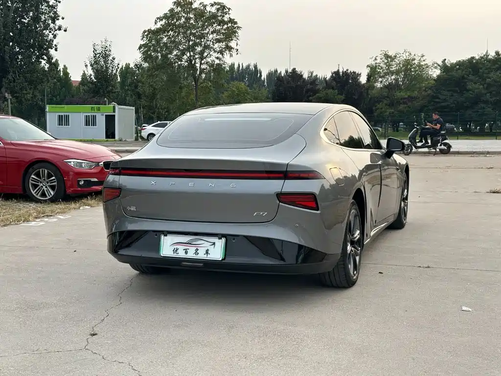 XPeng P7 — миниатюра 6