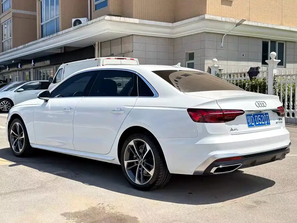 Audi A4L — миниатюра 5
