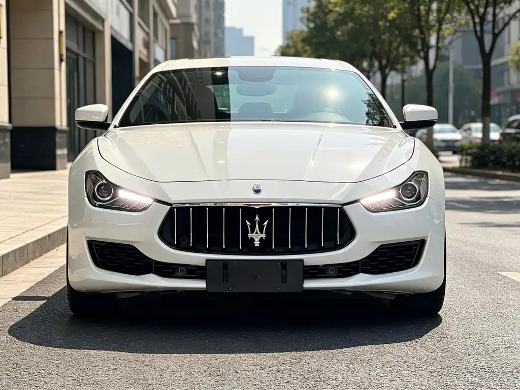 Maserati Ghibli — миниатюра 2