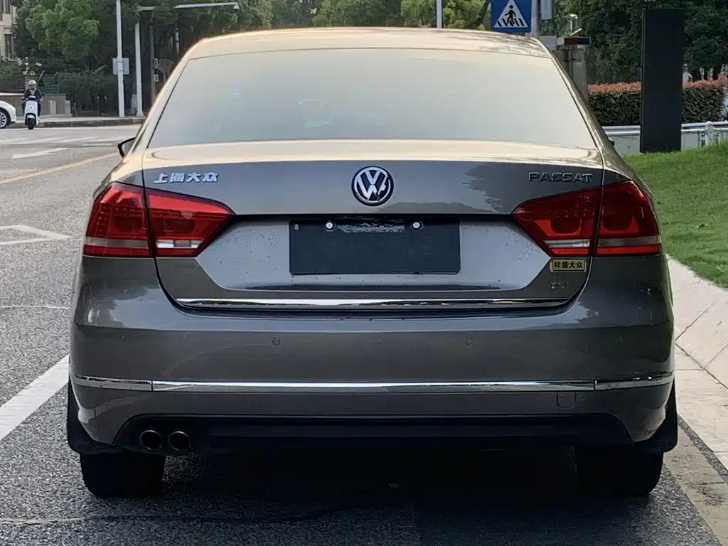Volkswagen Passat 2014 1.8TSI DSG