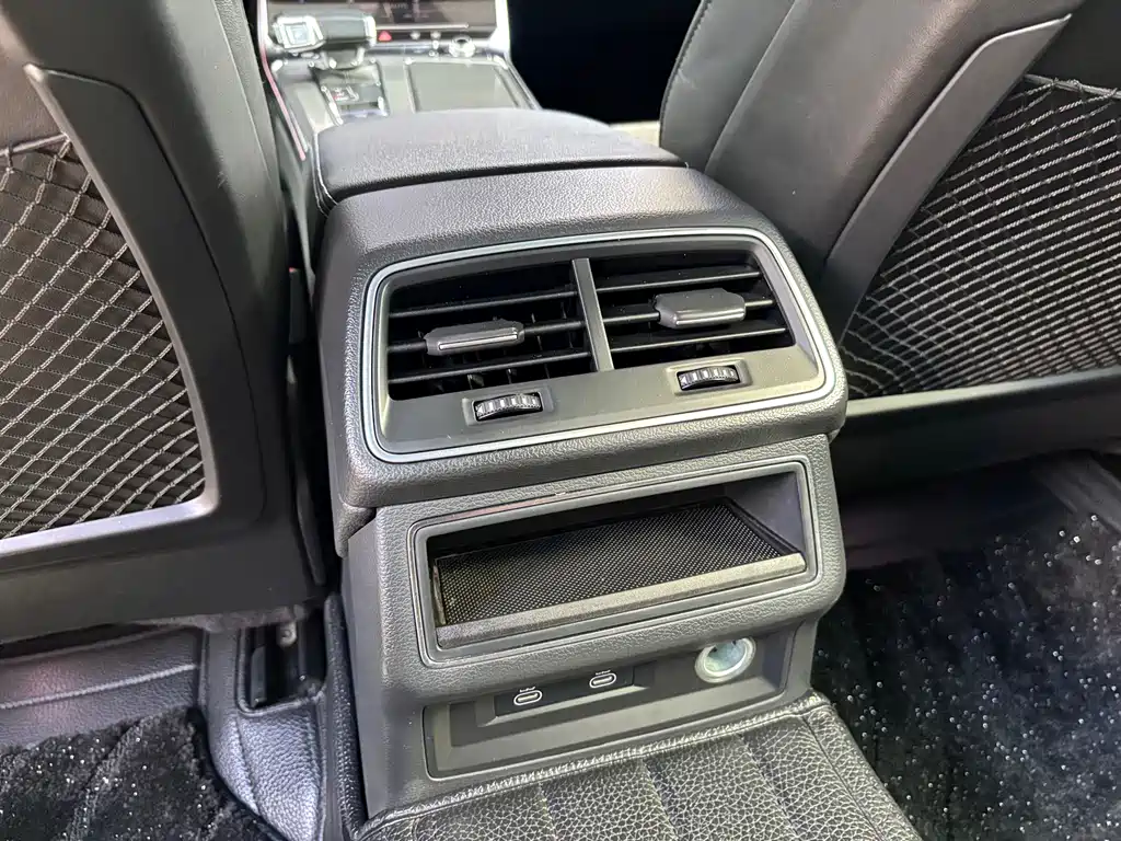 Audi A6L — миниатюра 30