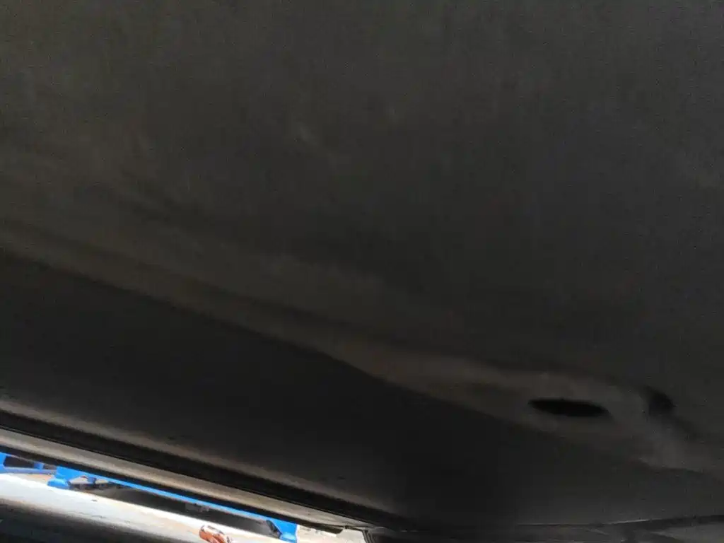 Tesla Model 3 — миниатюра 17