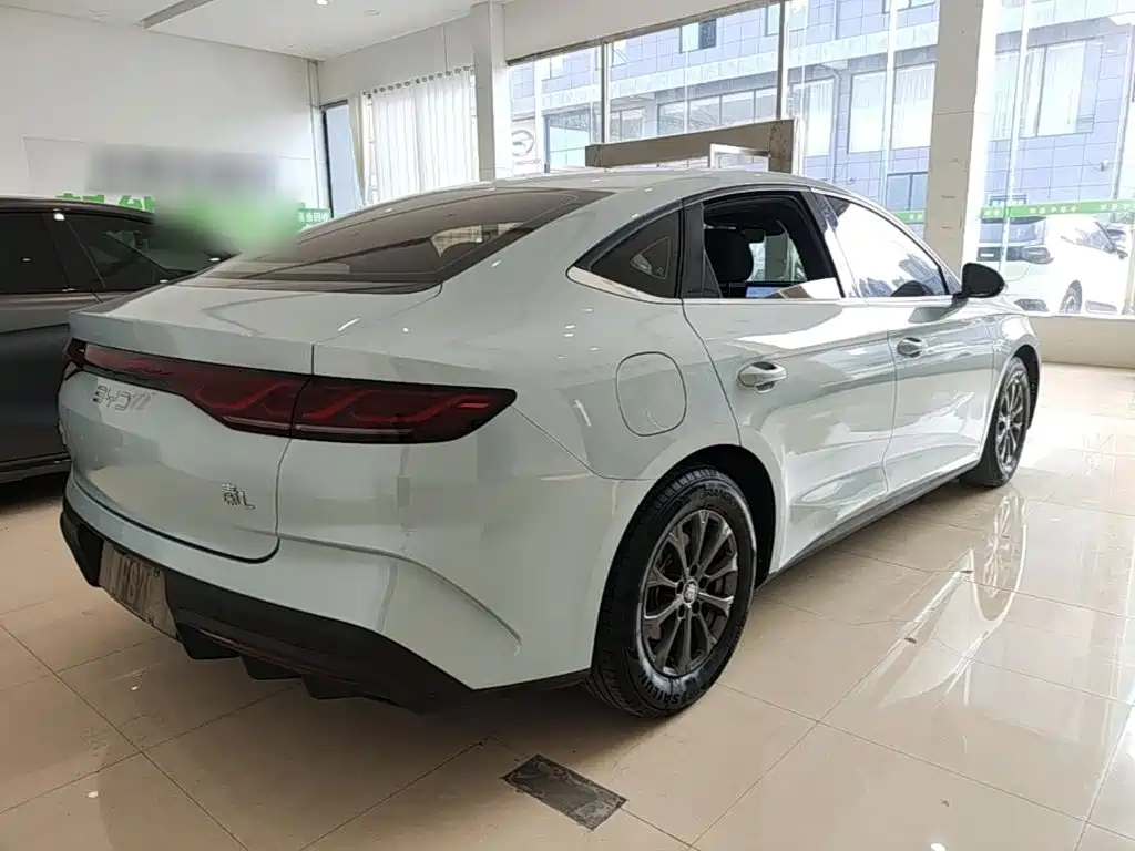 BYD Qin L — миниатюра 7
