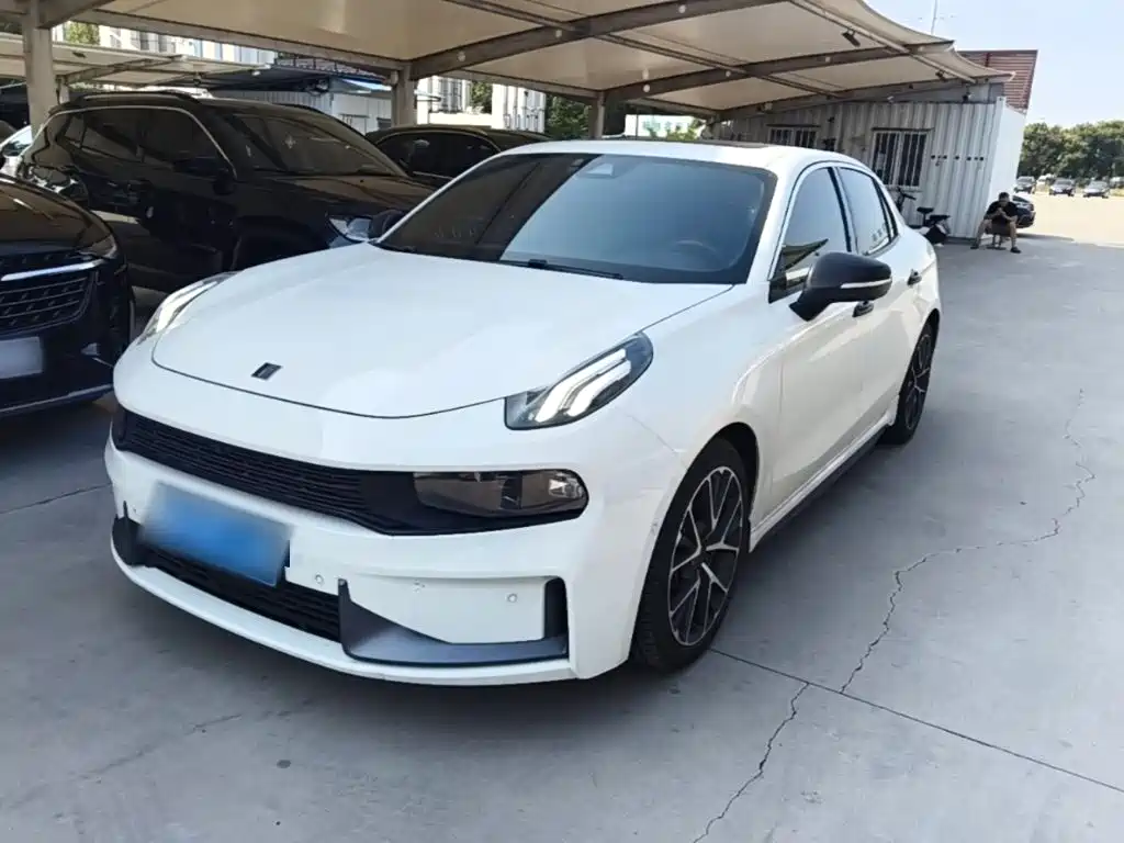 Lynk & Co 03 — миниатюра 2