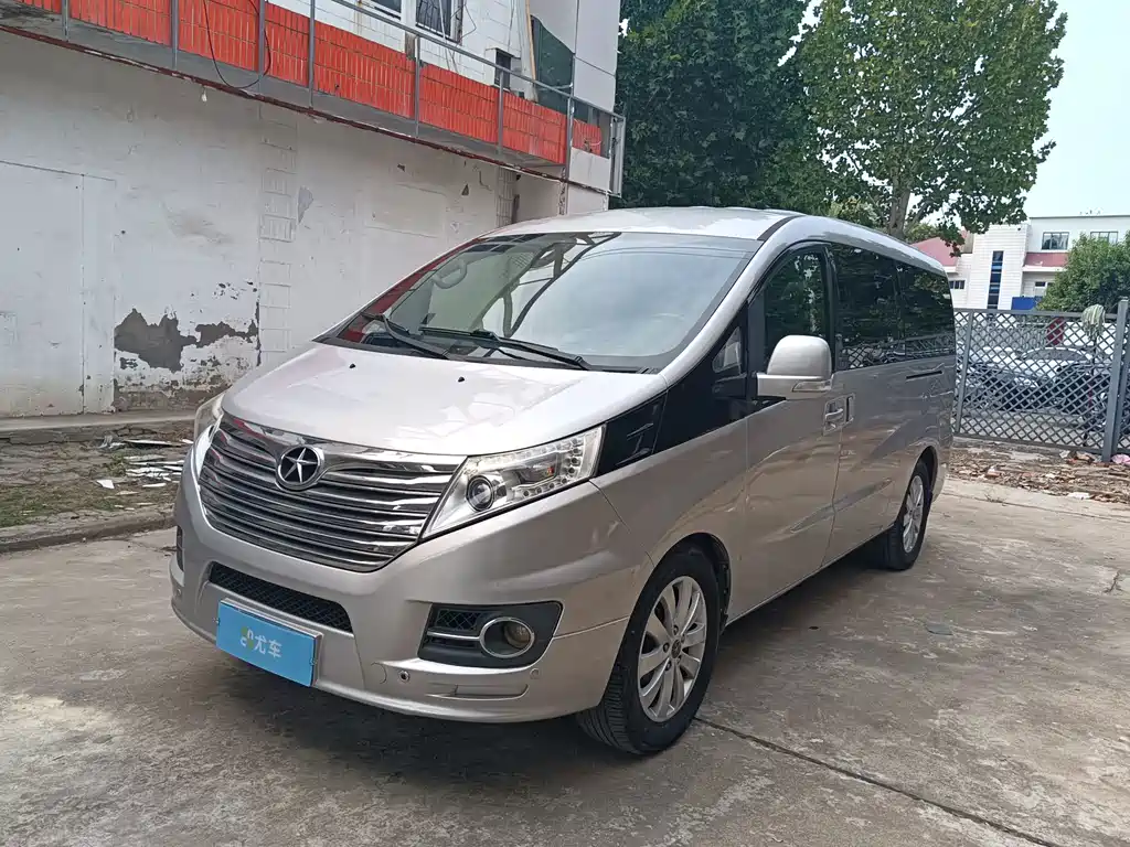 JAC Refine M5