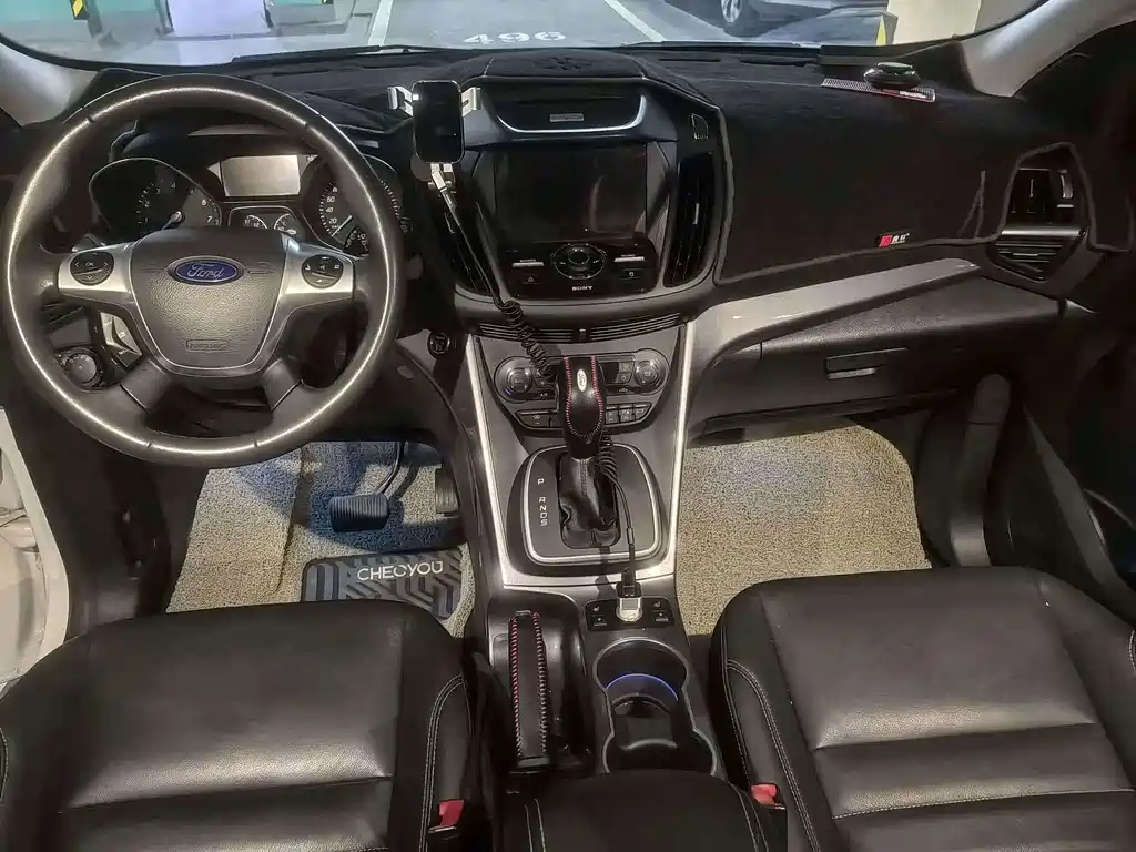 Ford Kuga — миниатюра 5