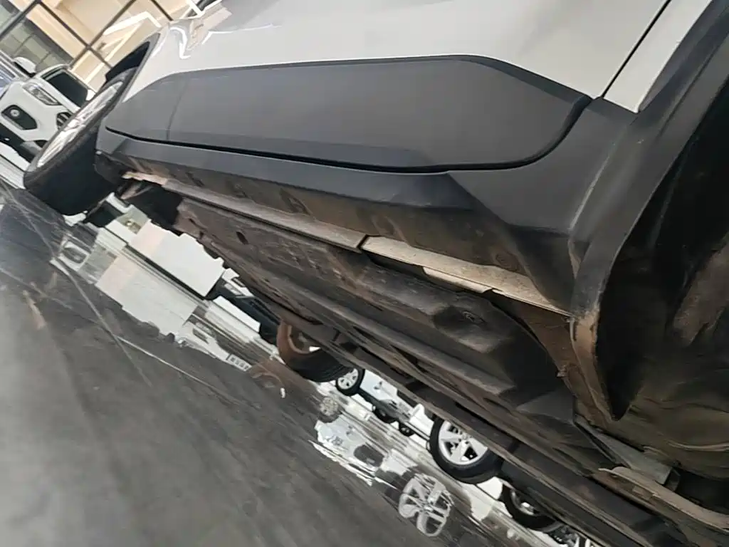 Toyota C-HR — миниатюра 21