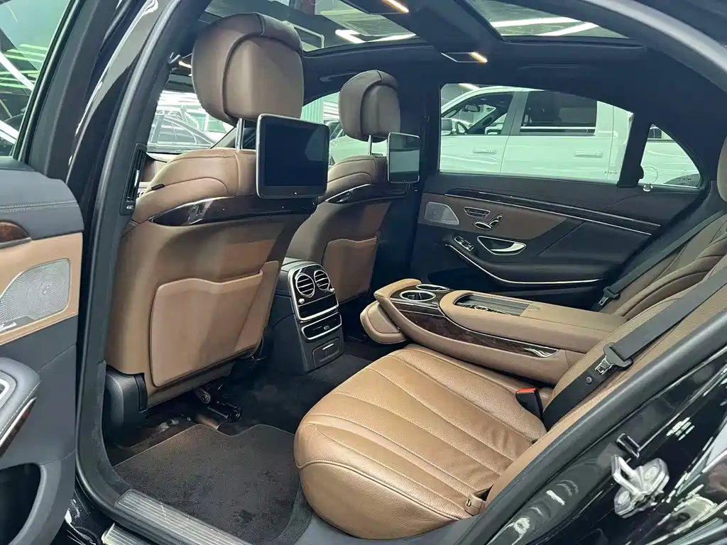 Mercedes-Benz S-Class — миниатюра 4
