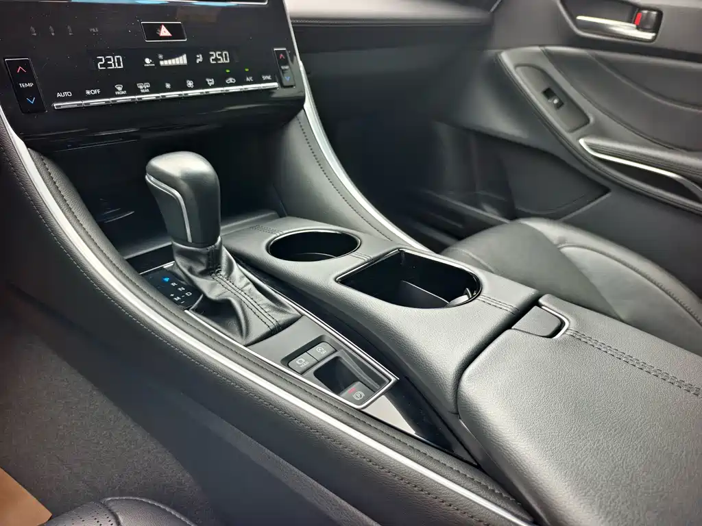 Toyota Avalon — миниатюра 22