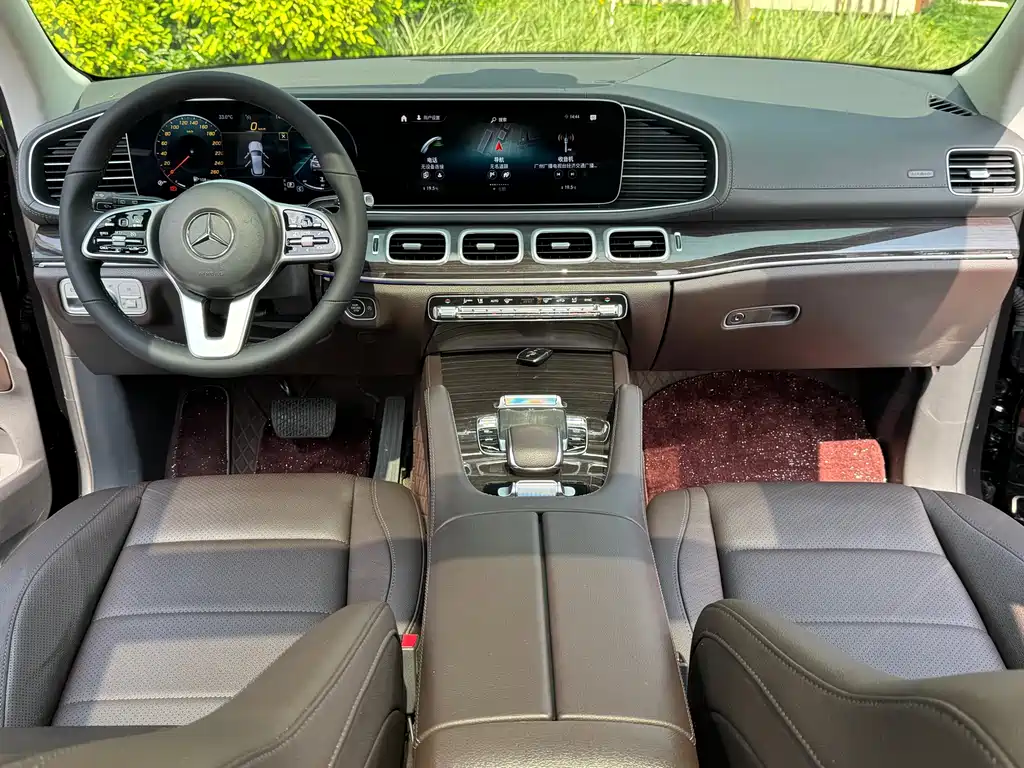 Mercedes-Benz GLE (Import) — миниатюра 6