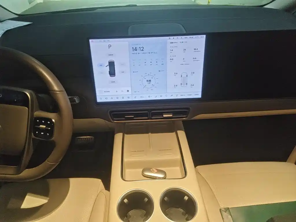 Li Auto Li MEGA — миниатюра 13