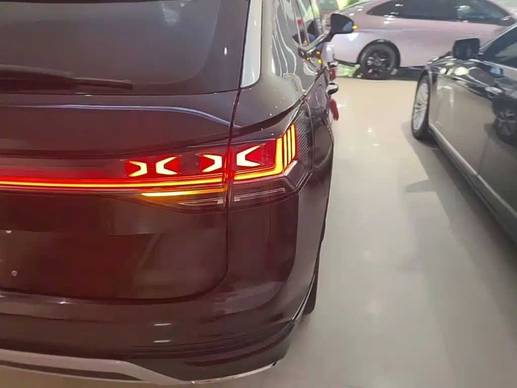 Volkswagen Tayron 2024 330TSI Luxury Plus