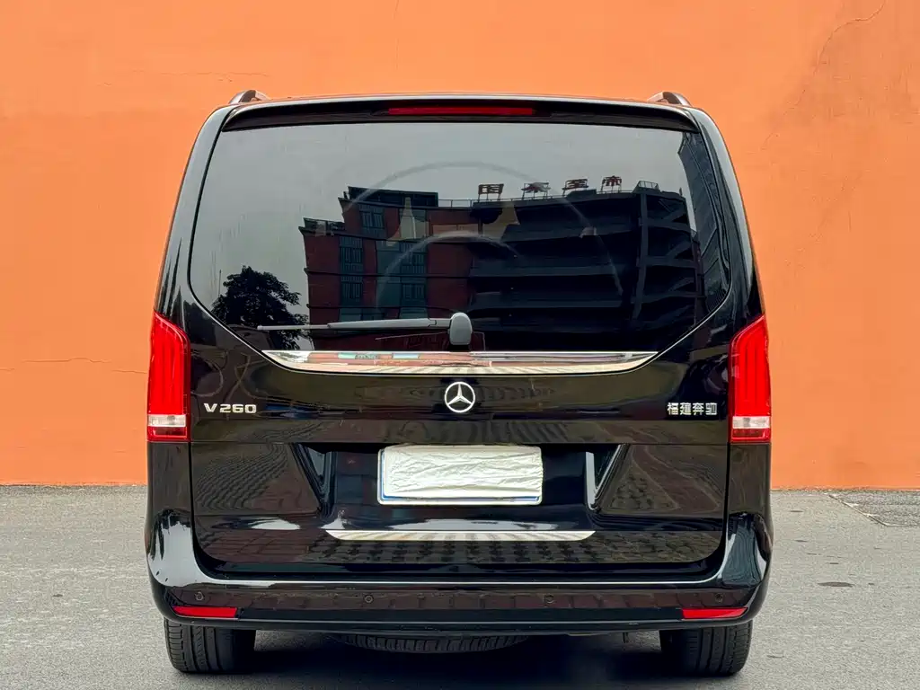 MERCEDES-BENZ V CLASS