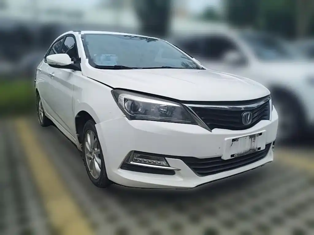 Changan V7 — миниатюра 6