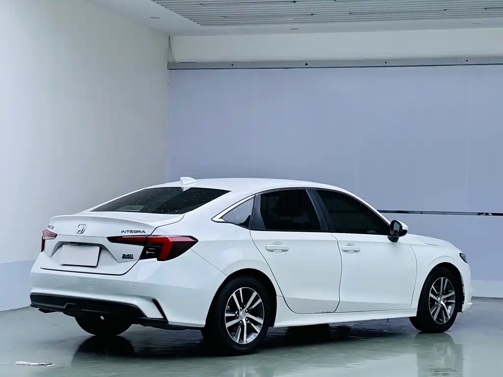 Honda Integra — миниатюра 6