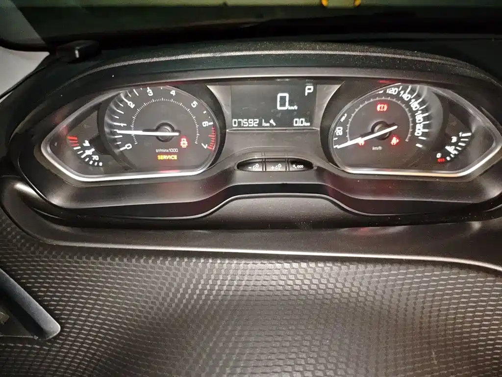 Peugeot 2008 — миниатюра 7
