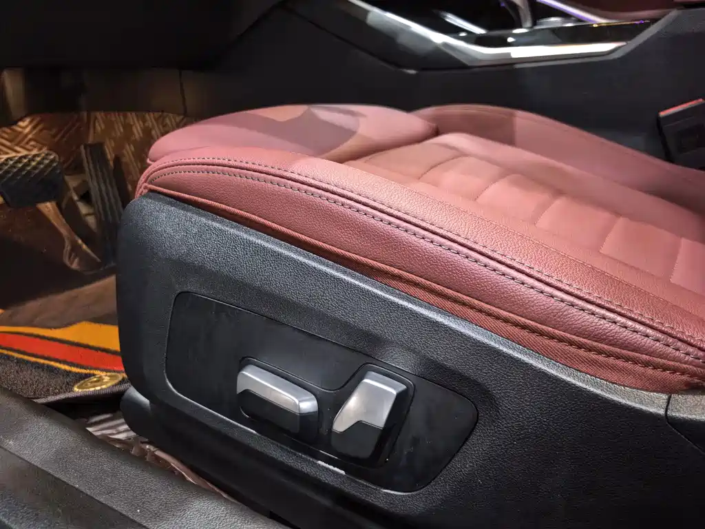 BMW 3 Series — миниатюра 17