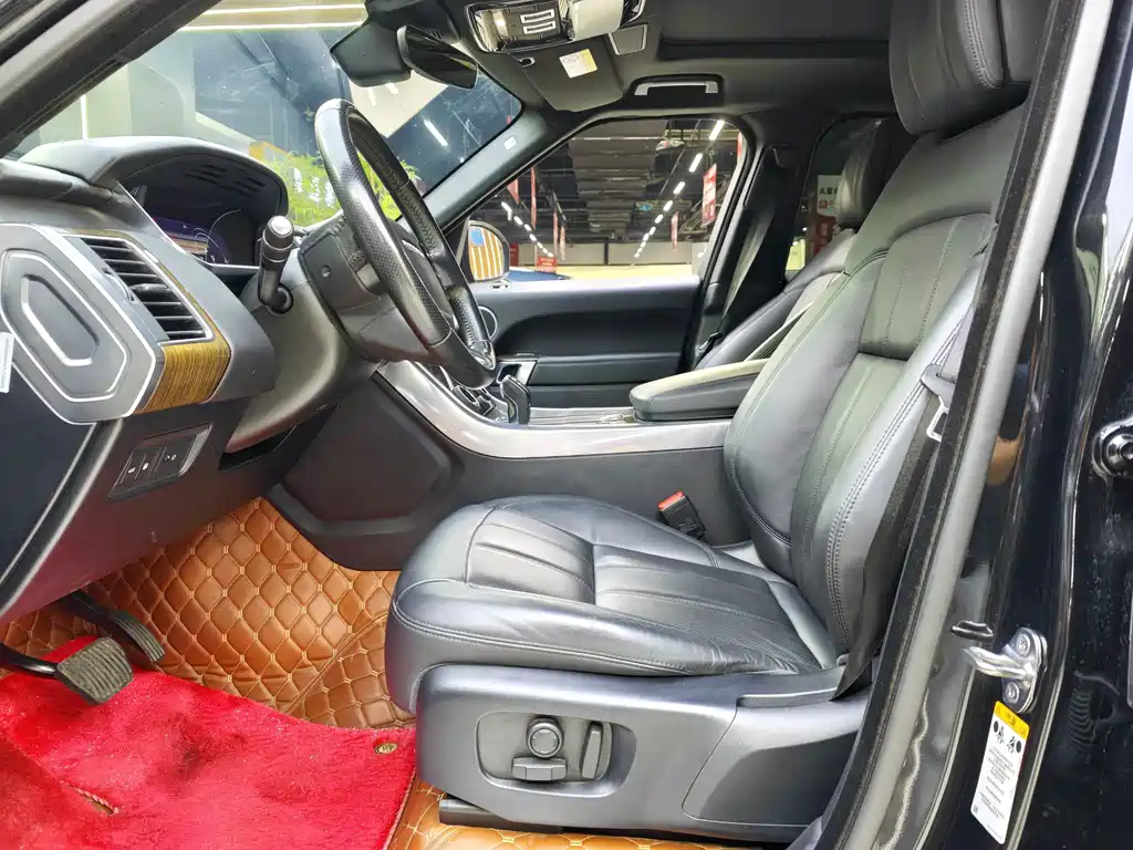 Land Rover Range Rover Sport PHEV P400e, фото 7