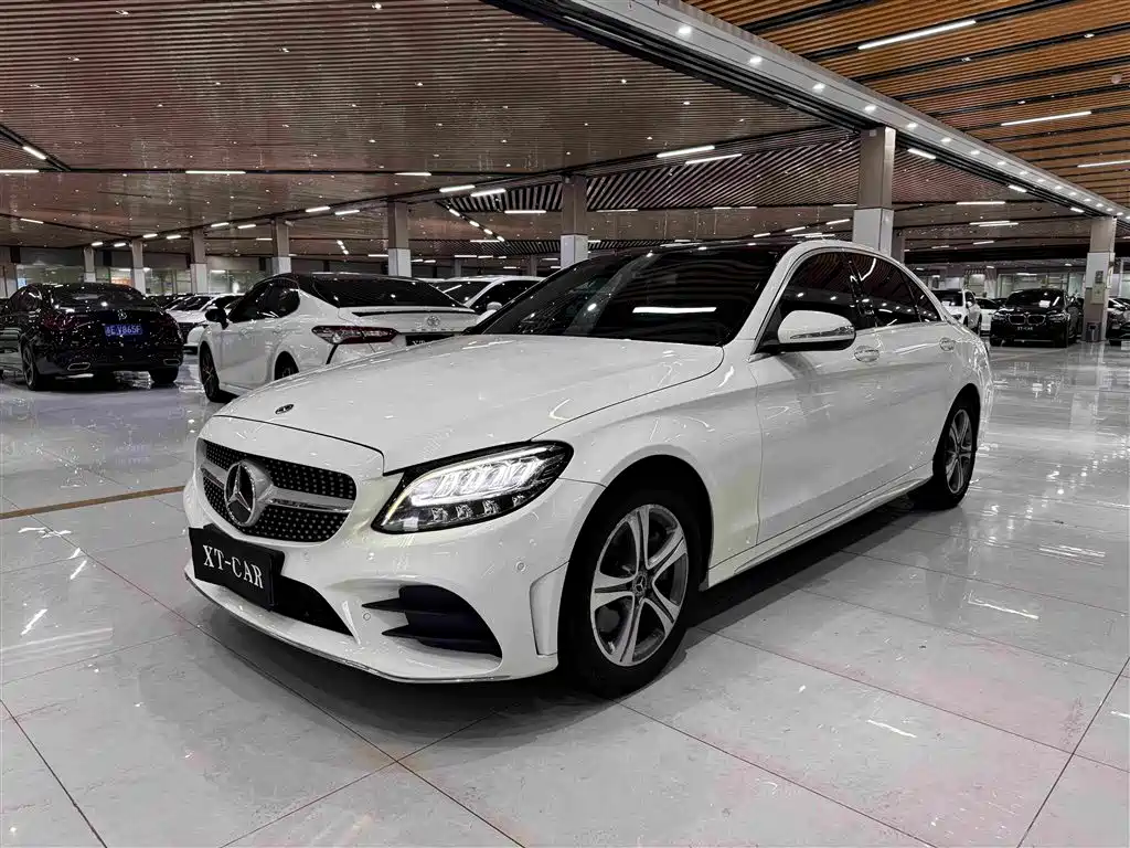 奔驰C级 2020款 C 260 L 运动版 2020