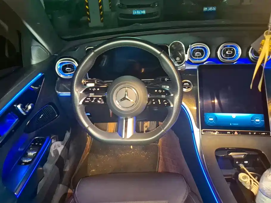Mercedes-Benz C-Class — миниатюра 15