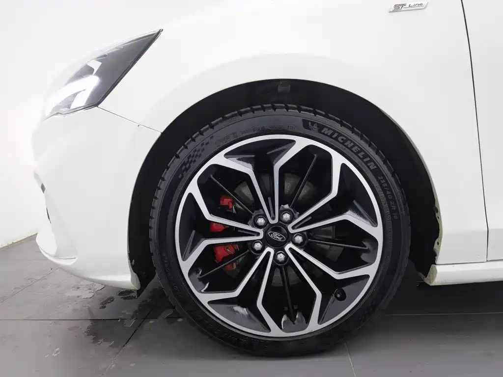 Ford Focus — миниатюра 17