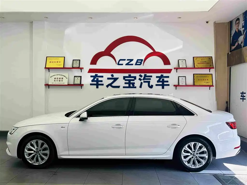 Audi A4L — миниатюра 4